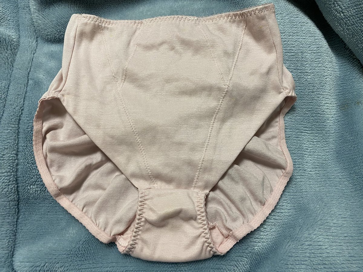 ももちゃん@セクシーパンティ売ります tweet media