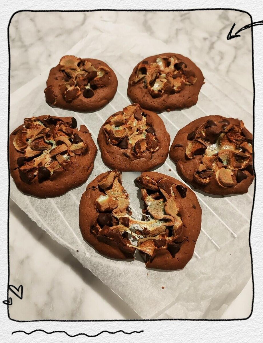 Borga András tweet media