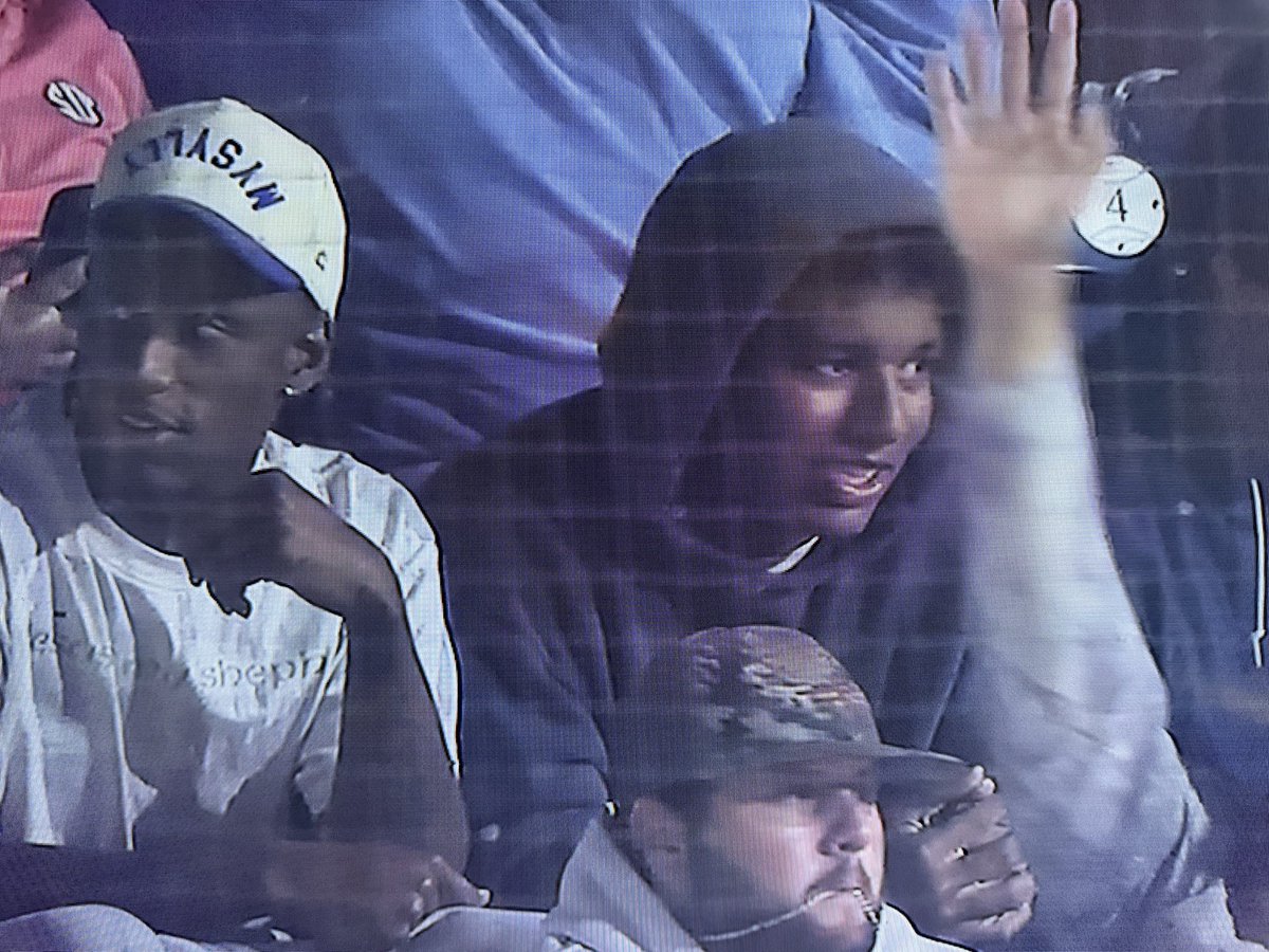 Brad Logan tweet media