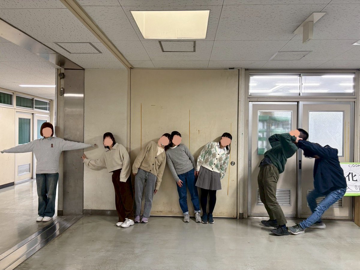 TACHISUI's tweet photo. 🎶演奏会まであと2日🎶
今日は学生指揮者、通称学指揮です❗️
立吹の学指揮は編曲もできるんですよ👀✨
いつもありがとうございま
す😘
これはtwoですね、私じゃなきゃ見逃しちゃうね https://t.co/zH9HenuqCo