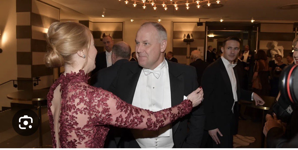 Rebecca Weidmo Uvell tweet media