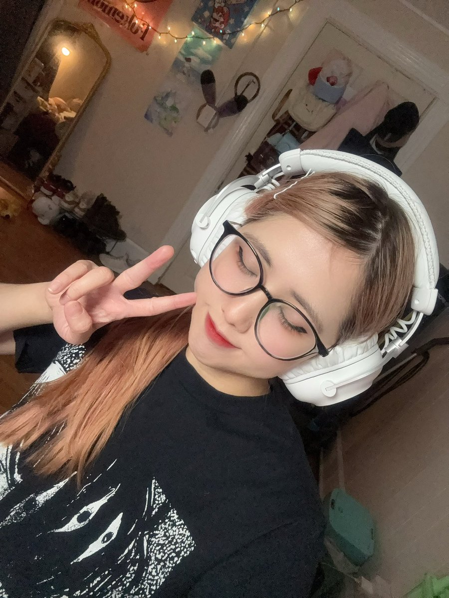 Ya es viernes y toca rankear en valorant 🫶
Twitch.tv/Aalexlee22