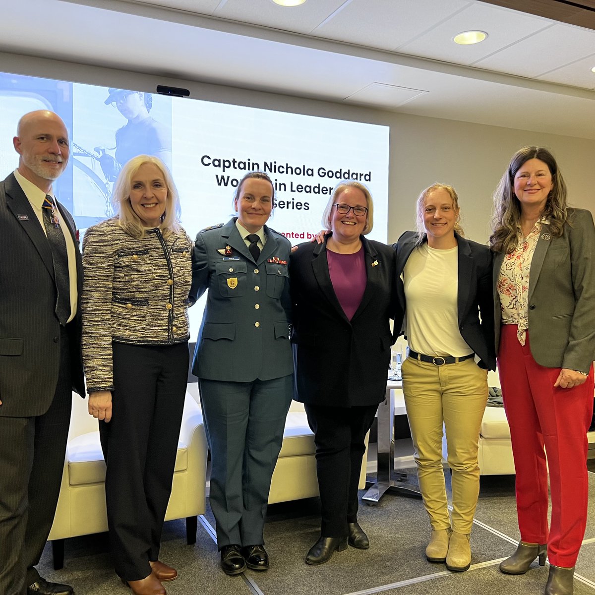 Jill McKnight tweet media