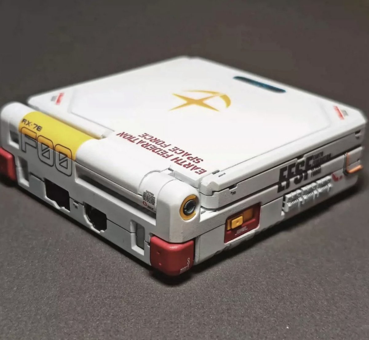 VideoArtGame tweet media