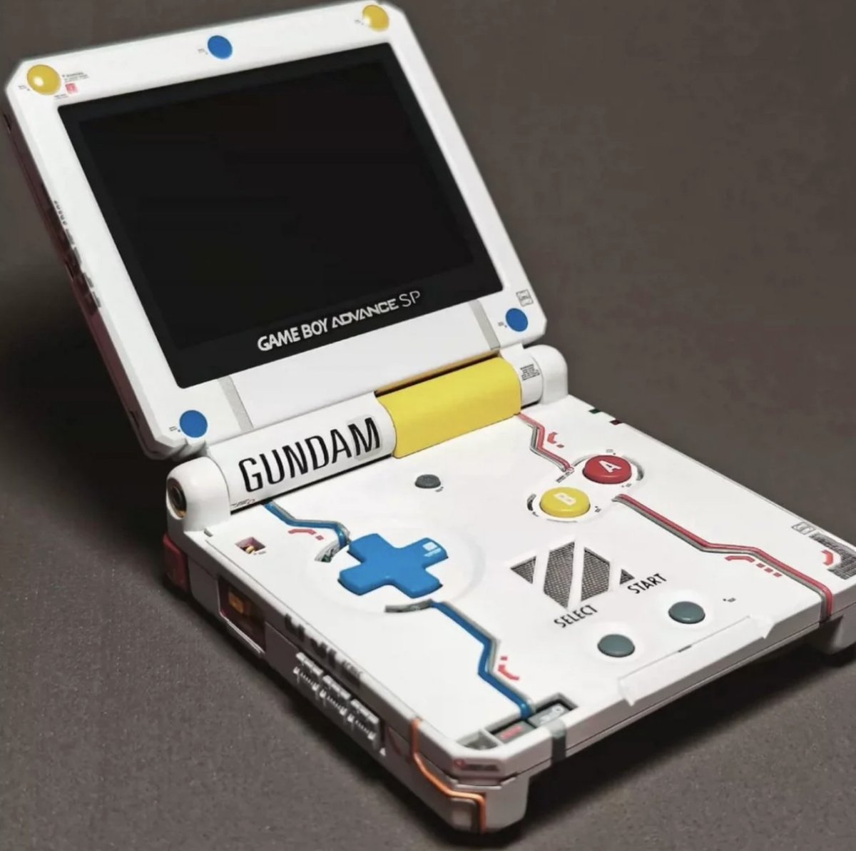 VideoArtGame tweet media