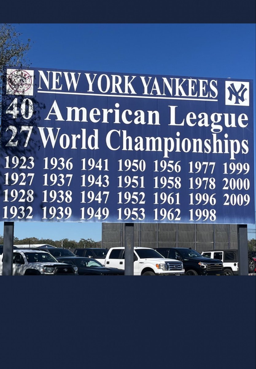 YANKEES27RINGS tweet media