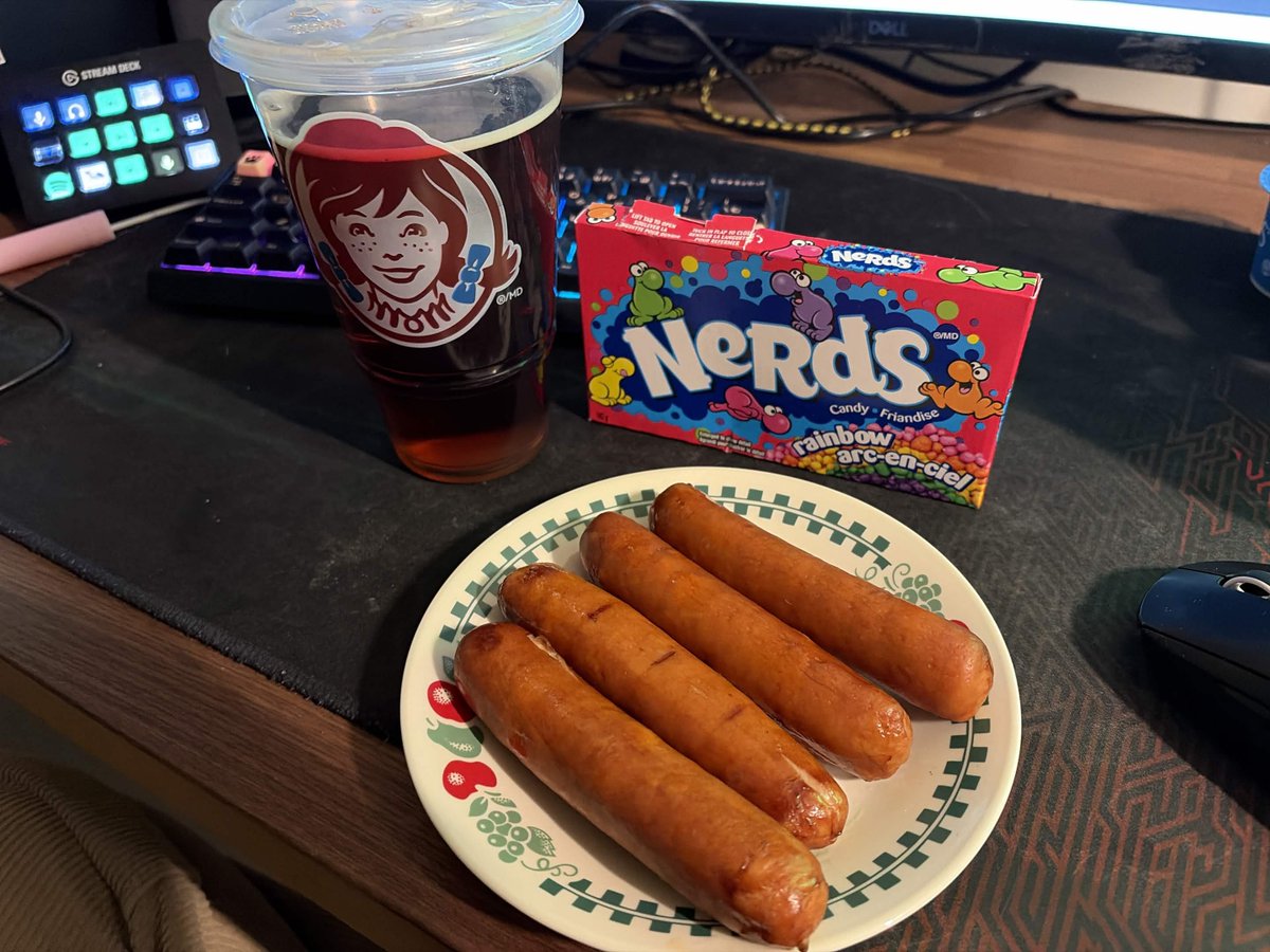 frooooooooooooooog tweet media