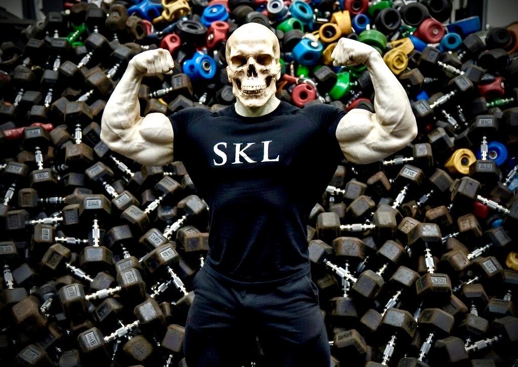 すかる tweet media