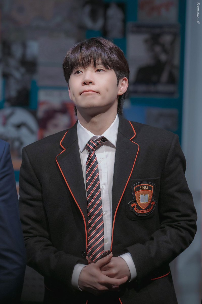 𝑺𝑻𝑨𝑹✨ tweet media