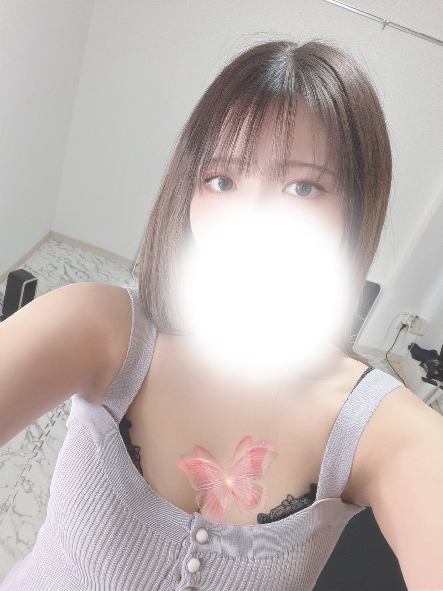 hashimoto_sui's tweet photo. こんにちは！橋本すいです🩵

最近は春らしくなってきましたね🌸
花粉症の方もご自愛ください🤧

本日もGardenSpaにて出勤しております！
ご予約お待ちしてます🫧🫶

#メンズエステ
#gardenspa https://t.co/mm38WsmzmI