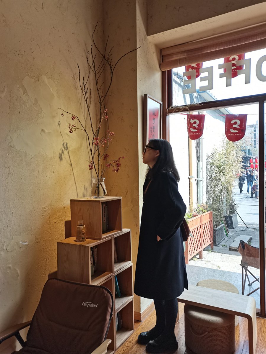 WaterGurl tweet media