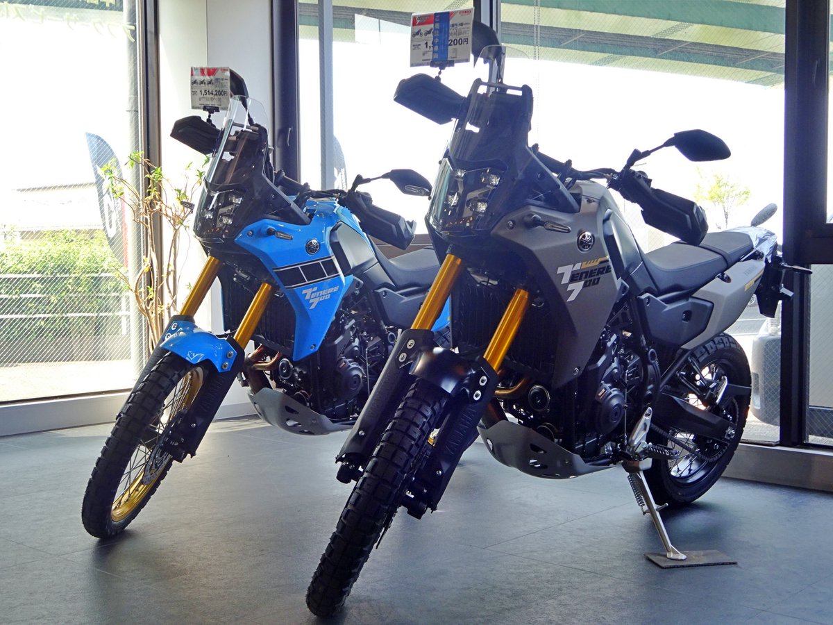 YSPNagoyaKita's tweet image. Tenere700が入荷＆展示中デス

グレーは早速商談入りしてますが、水色の方は跨りOKですよ。

＃TENERE700