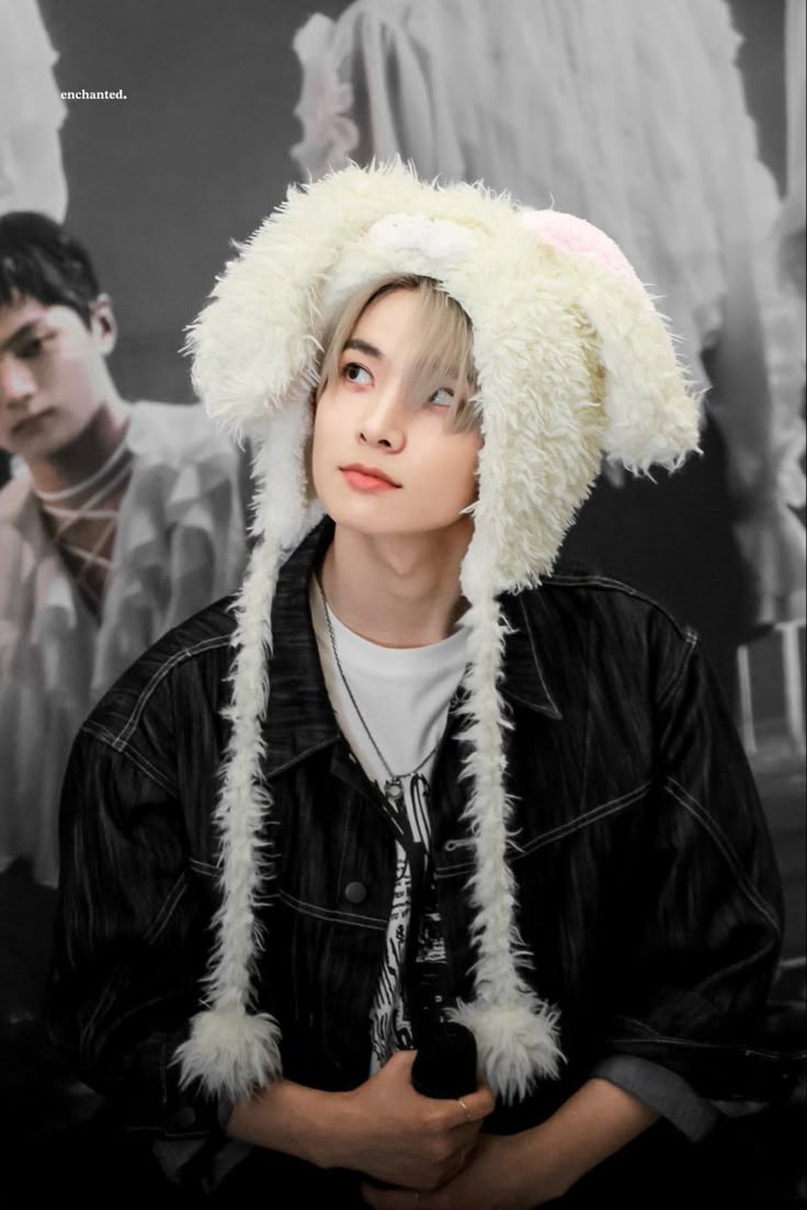 Kathan halas🧡 tweet media