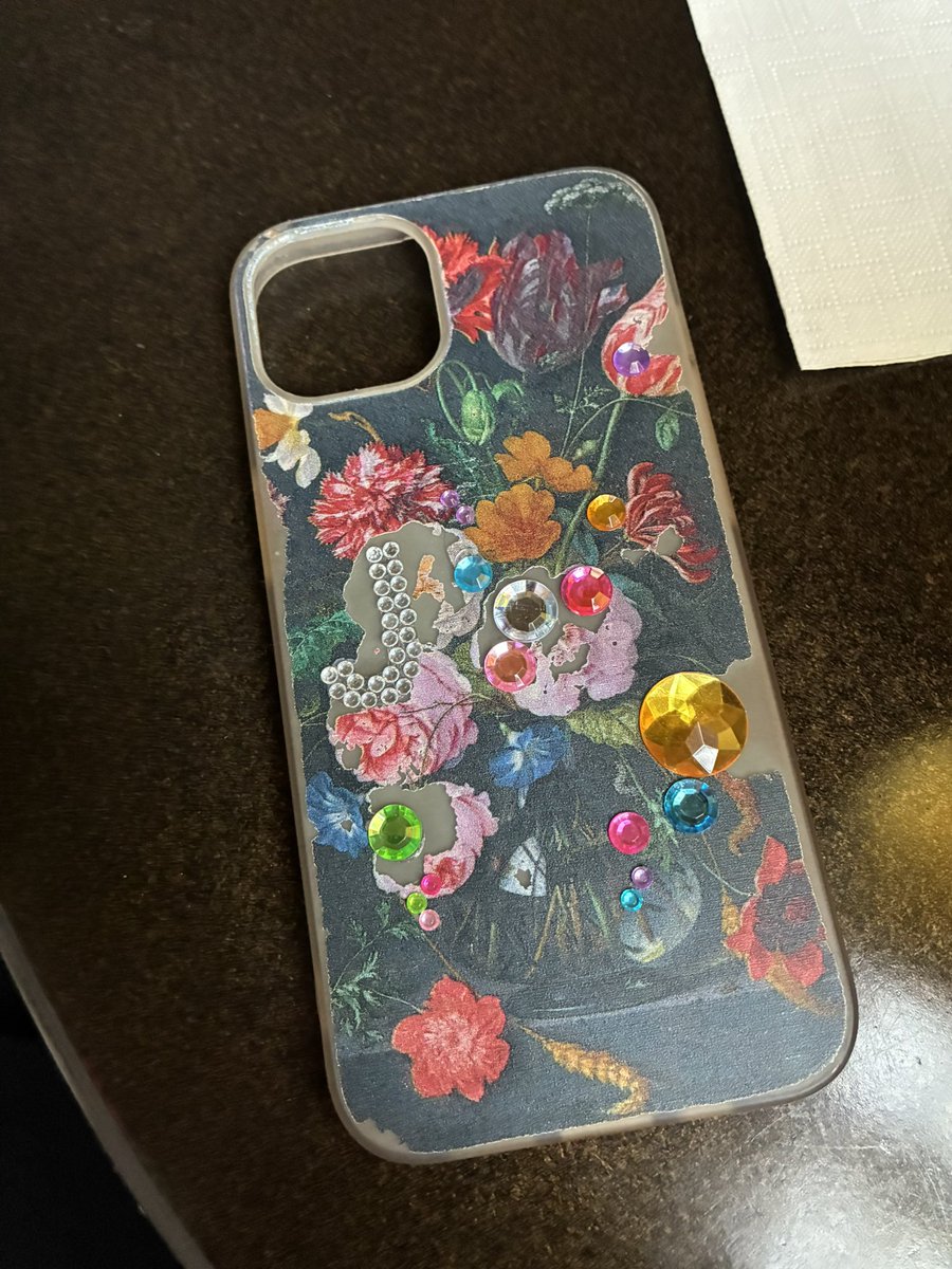 tree witch tweet media