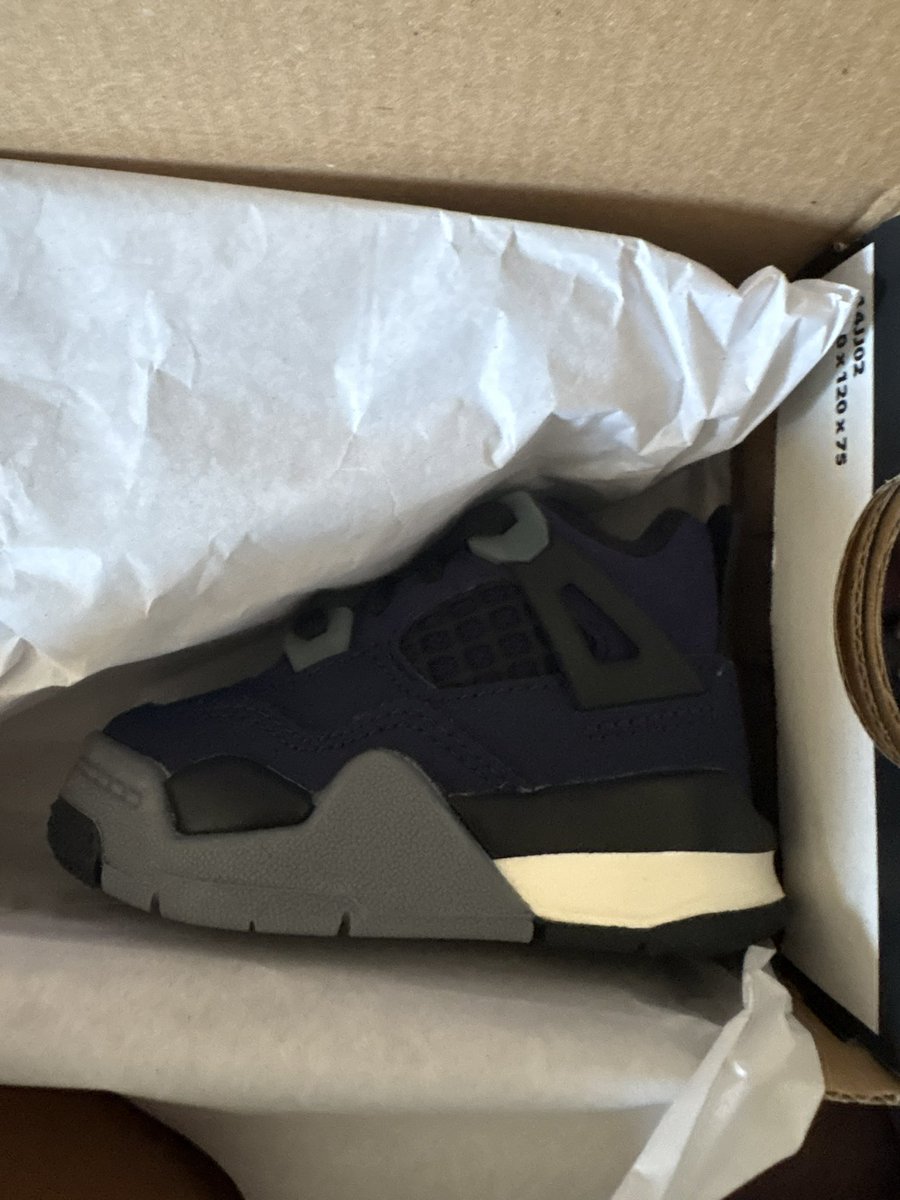 aarriieell4's tweet image. #boymom