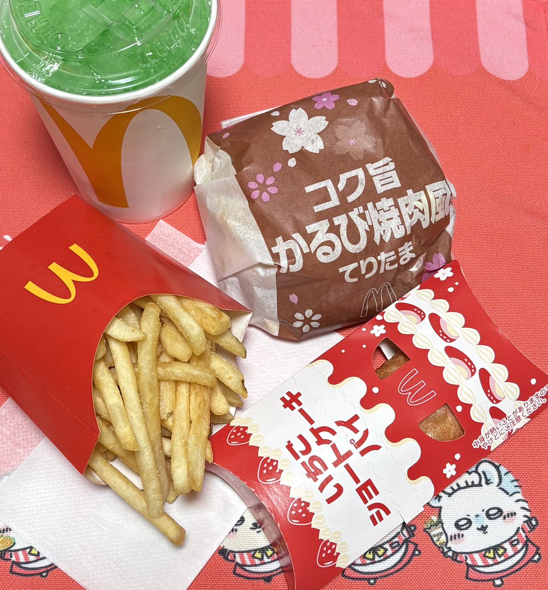 おもち😈ᩚもち tweet media