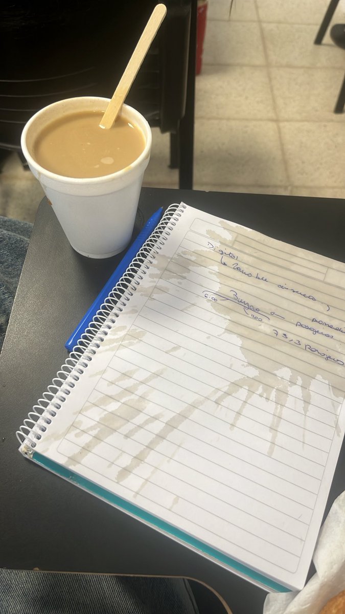 Maia💋 tweet media