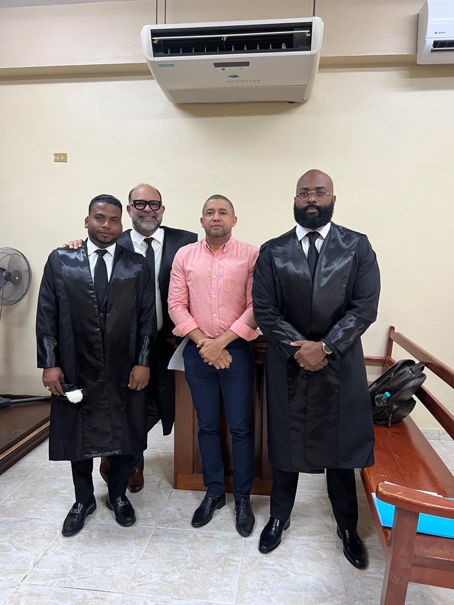 Yan Carlos Martínez Segura tweet media