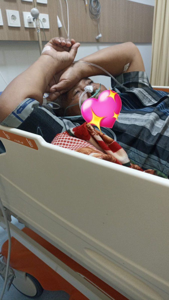 Cookie Monster tweet media