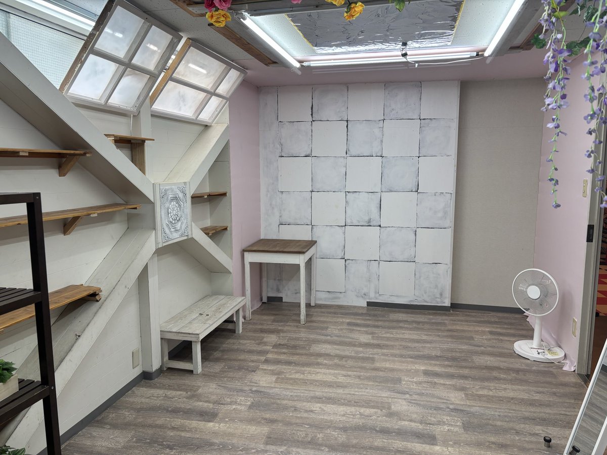 Whoopee+ /コスプレスタジオ tweet media