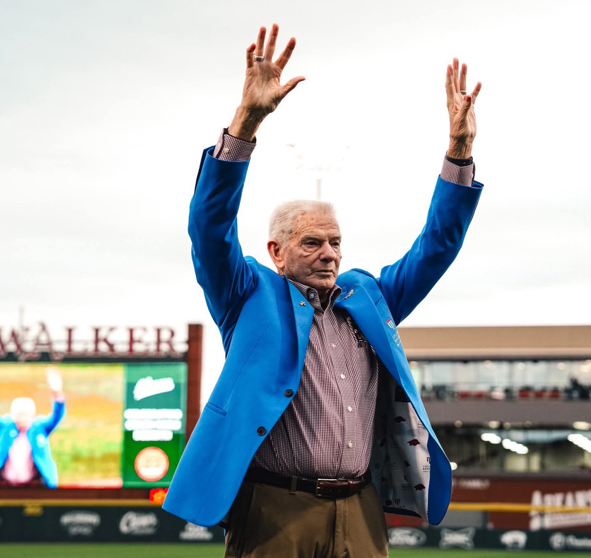 Mike Cormack tweet media