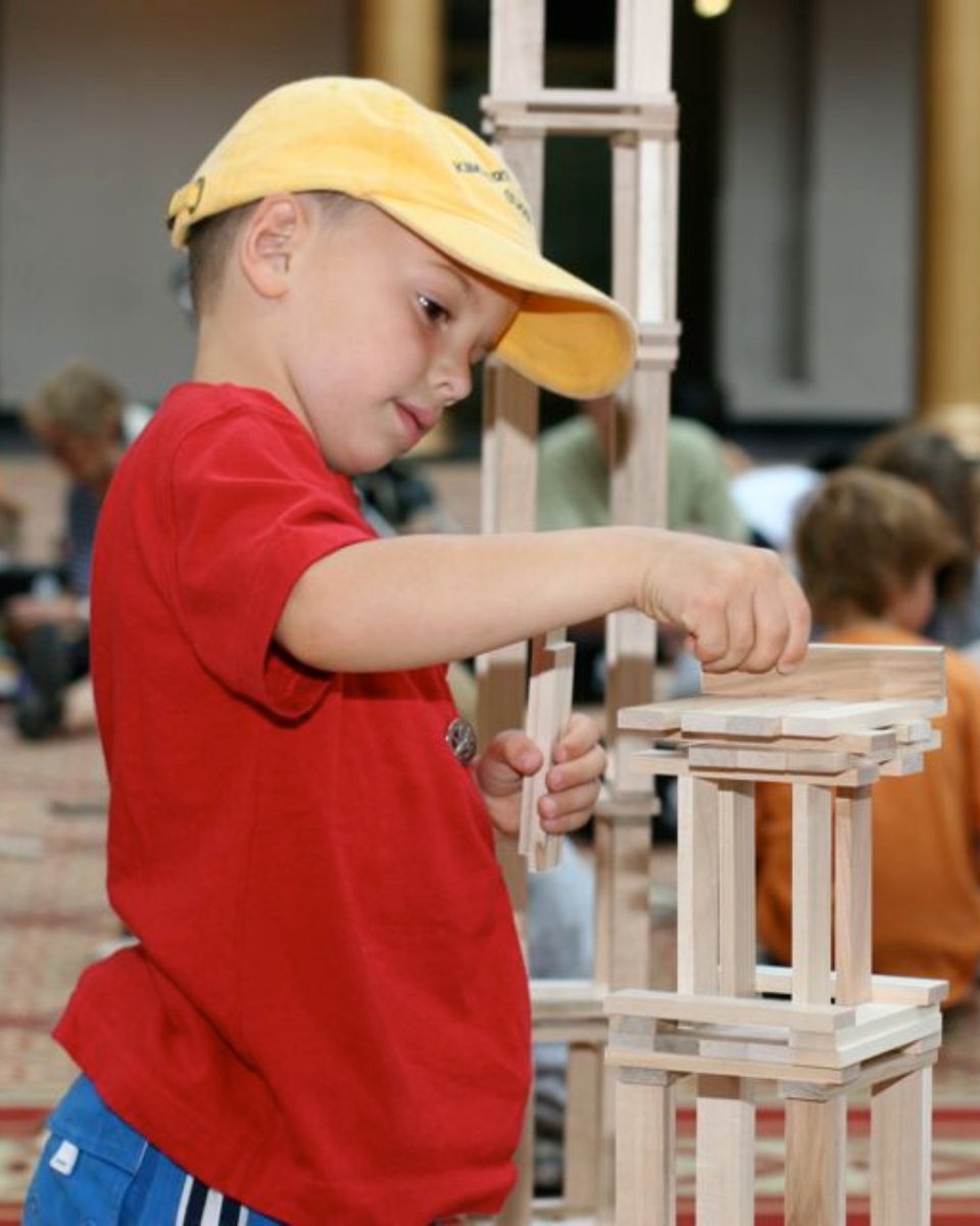 KEVAplanks's tweet photo. Small but mighty 🏗️

#kevaplanks #buildingblocks #creativekids #stemplay https://t.co/xF2DSLwfGz