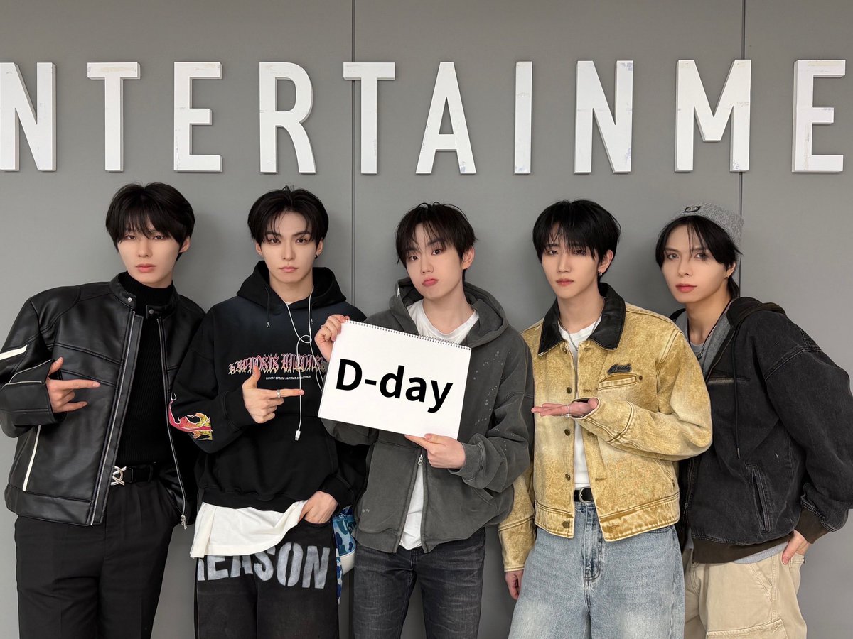 E'LAST(エラスト) JAPAN tweet media