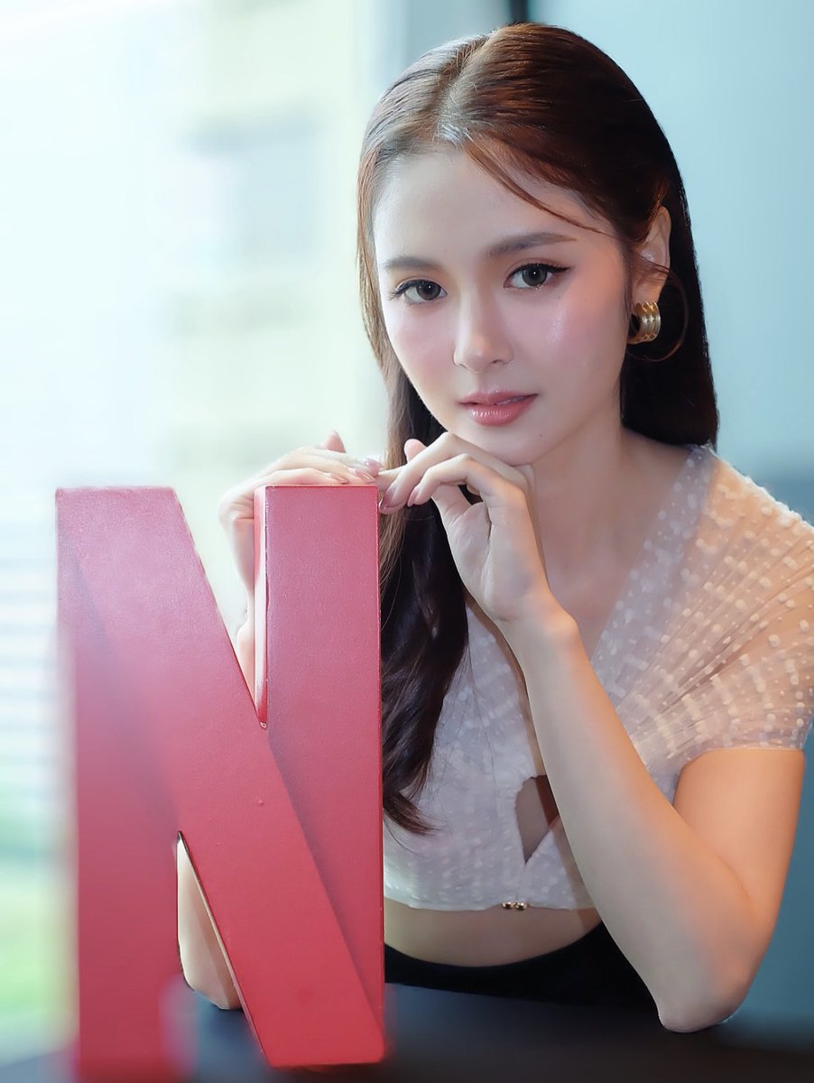 August_Nina's tweet photo. แวะมาดูหนังไทยหน่อย #เส้นตายสายลวง ความตั้งใจดีแต่มันยังไม่สุด ยังดูกึกๆกักๆอยู่ ส่วนตัวมองว่ายังมีความไม่สมเหตุสมผลอยู่เยอะ แต่นักแสดงเล่นดีทุกคน ให้ยัยแววเป็นmvpของเรื่อง ตัวจี๊ดสุดเล่นดีด้วย เห็นในเรื่องดูมอมแมม ลองให้นางได้อาบน้ำปะแป้งก่อน งามเลยแหละ https://t.co/ziDjgYx17N
