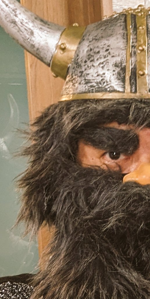 あるの介 tweet media