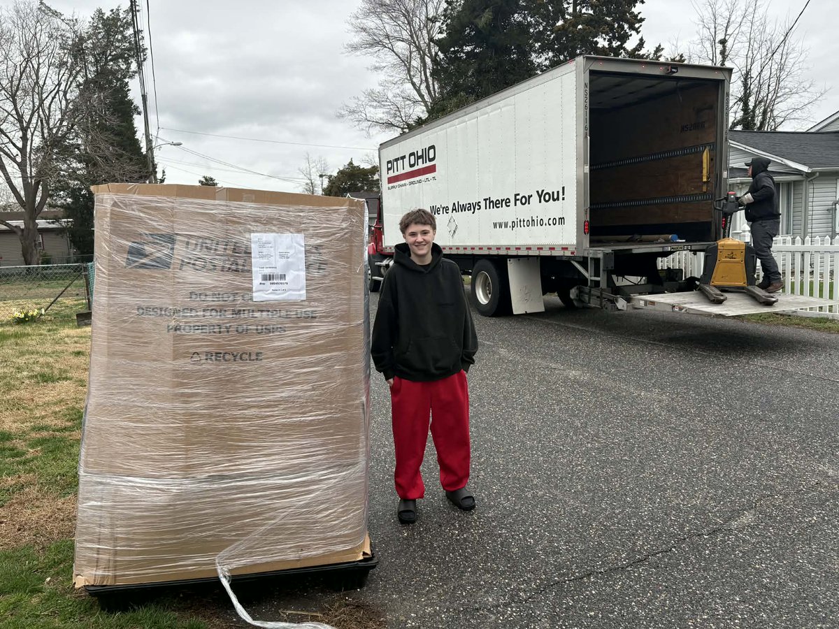 New Age Mama tweet media