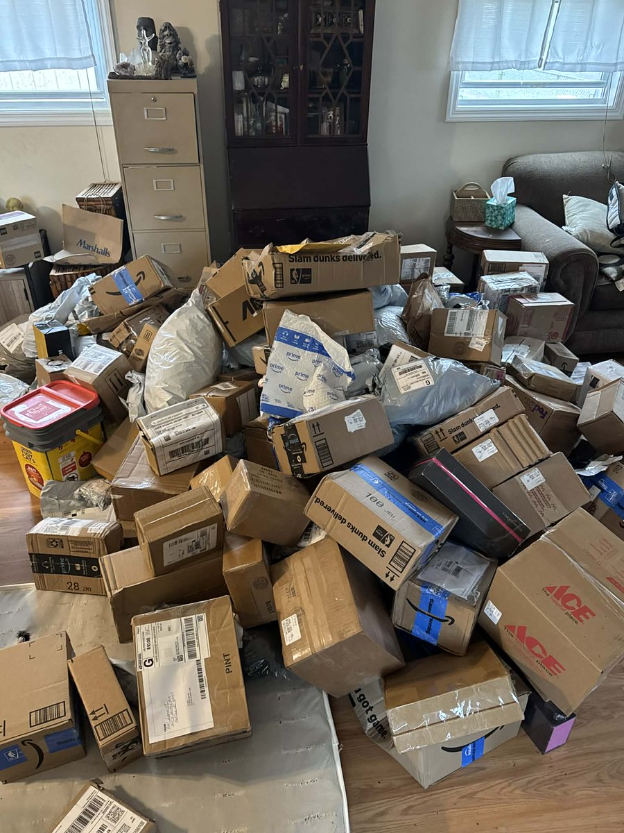 New Age Mama tweet media