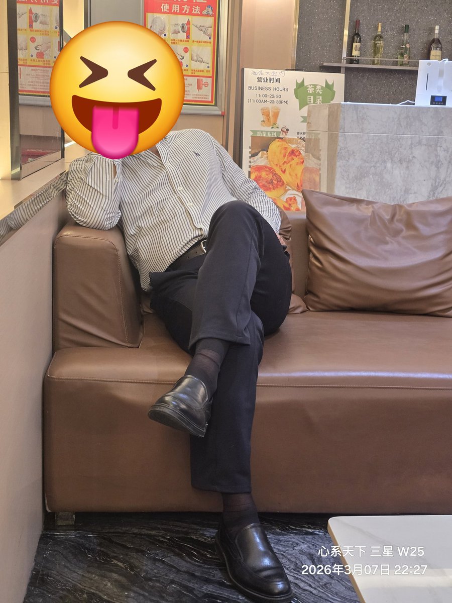 骚到中年 tweet media