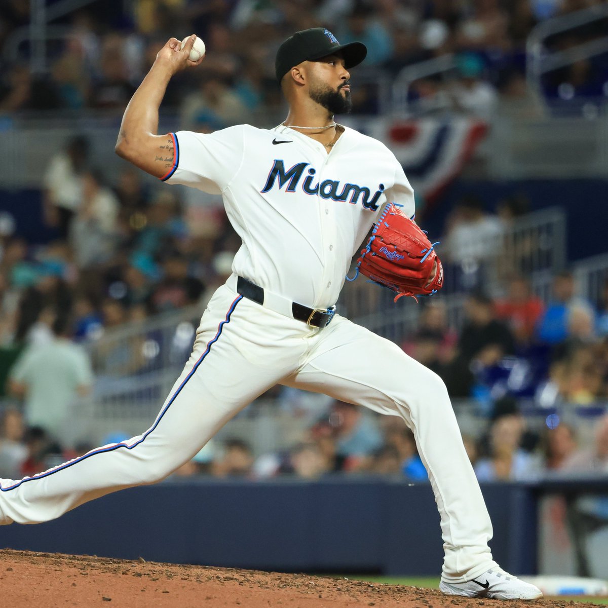 B/R Walk-Off tweet media