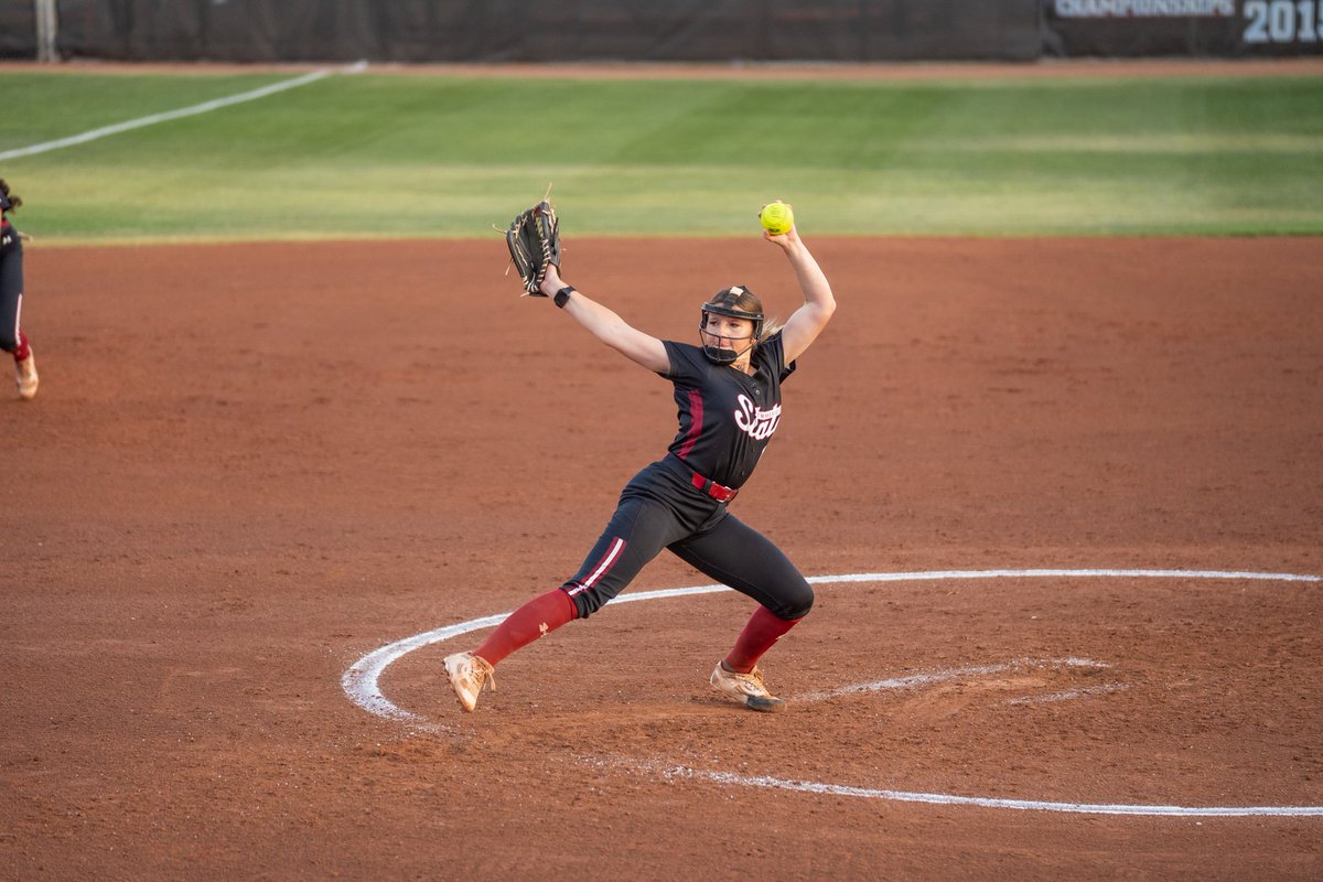 NMStateSoftball's tweet photo. T4 | Aggies 6, Hilltoppers 0

Strikeout number five on the night for Faith Aragon. 💪

#AggieUp https://t.co/JJzpImdvg0