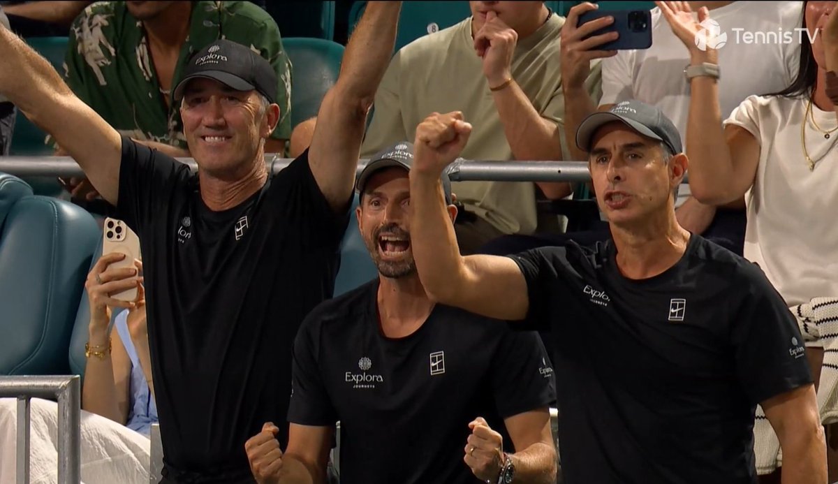 agata ❀ tweet media