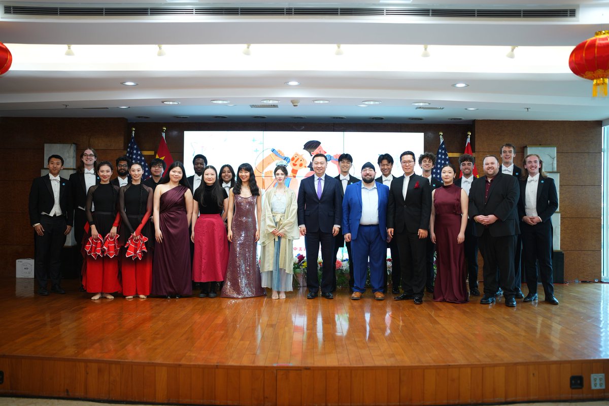 CGChenLiNY's tweet photo. In this beautiful season of spring, it’s a joy to join young friends from China and the US for the “Echoes Across the Ocean” Songfest. In Chinese, we use the term Zhi Yin (知音) to describe soulmate. No matter how the world changes, hope the bond between our young people remains strong, and our desire to be Zhi Yin stays unchanged！