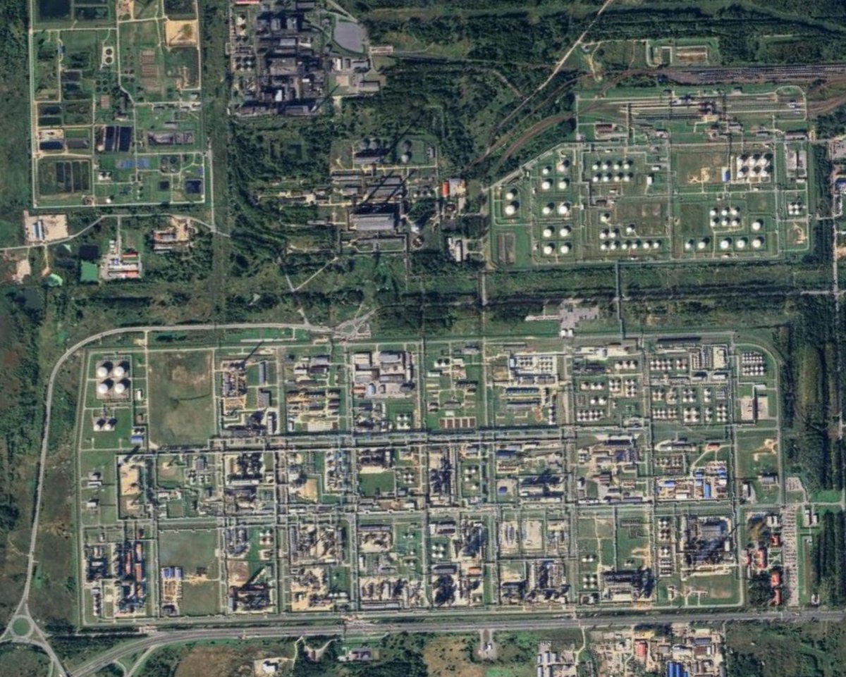 Status-6 (War & Military News) tweet media