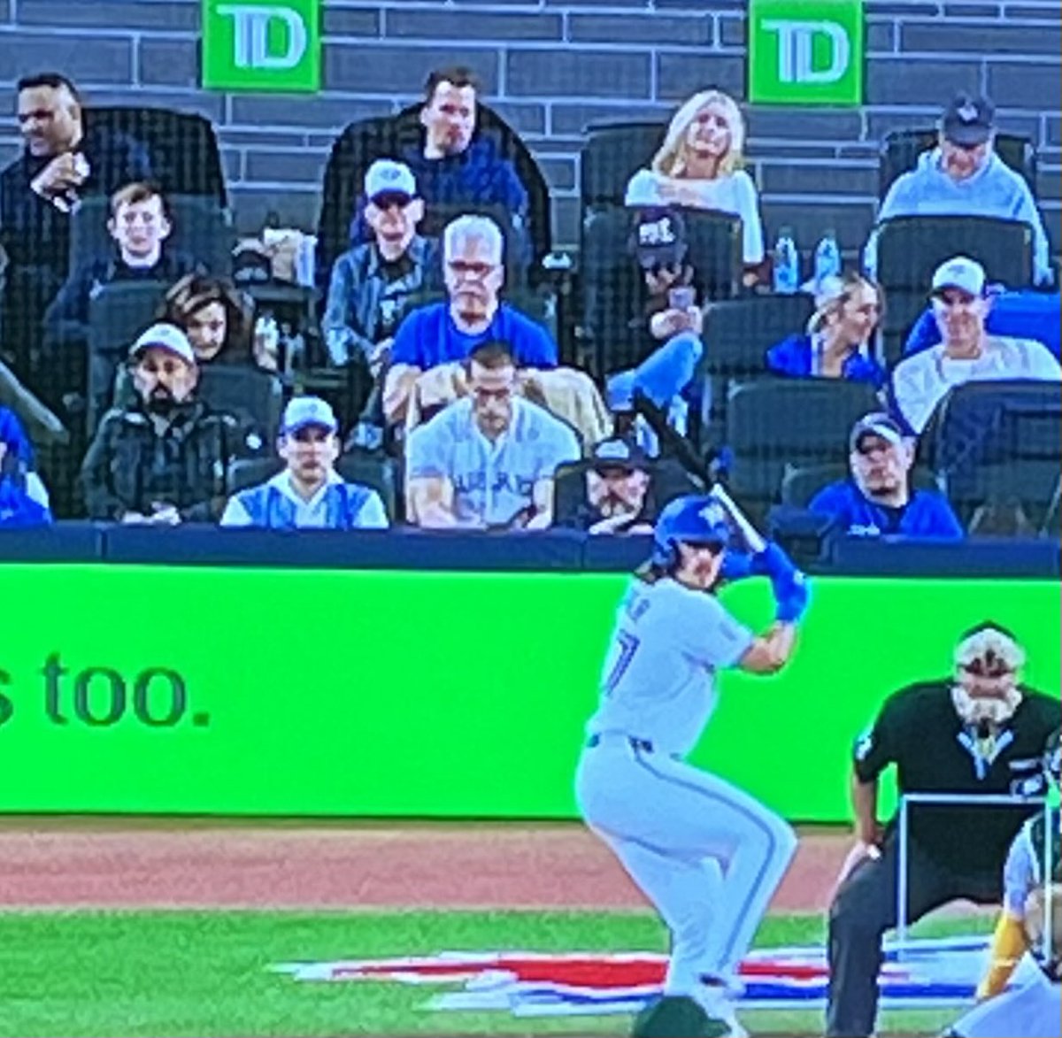 skye domie tweet media