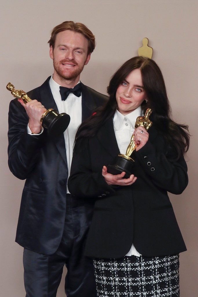 Jay 🎱💐 tweet media