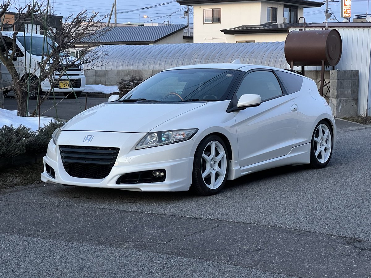 マコト tweet media