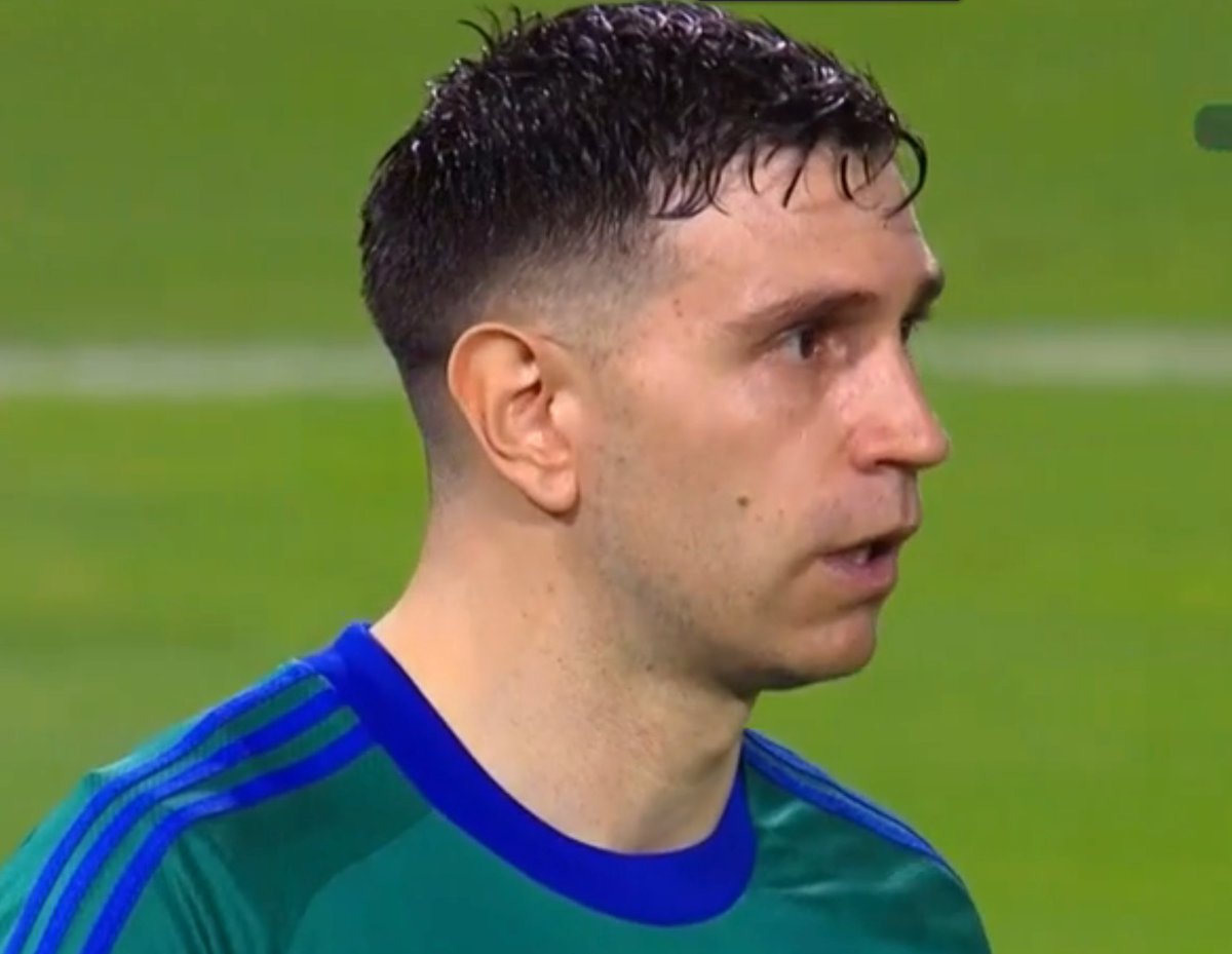 The Touchline | 𝐓 tweet media