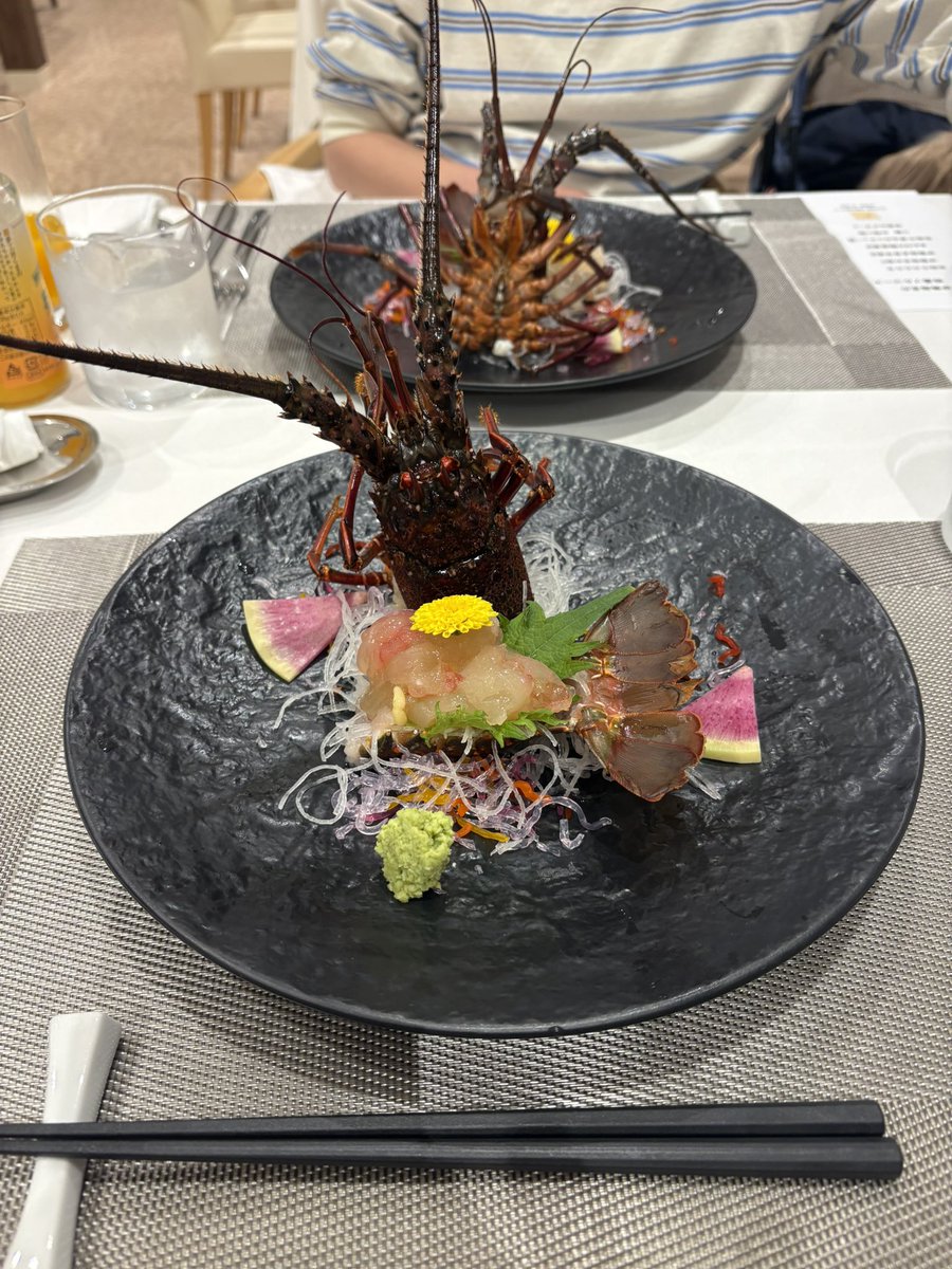 甚助（jinske12） tweet media