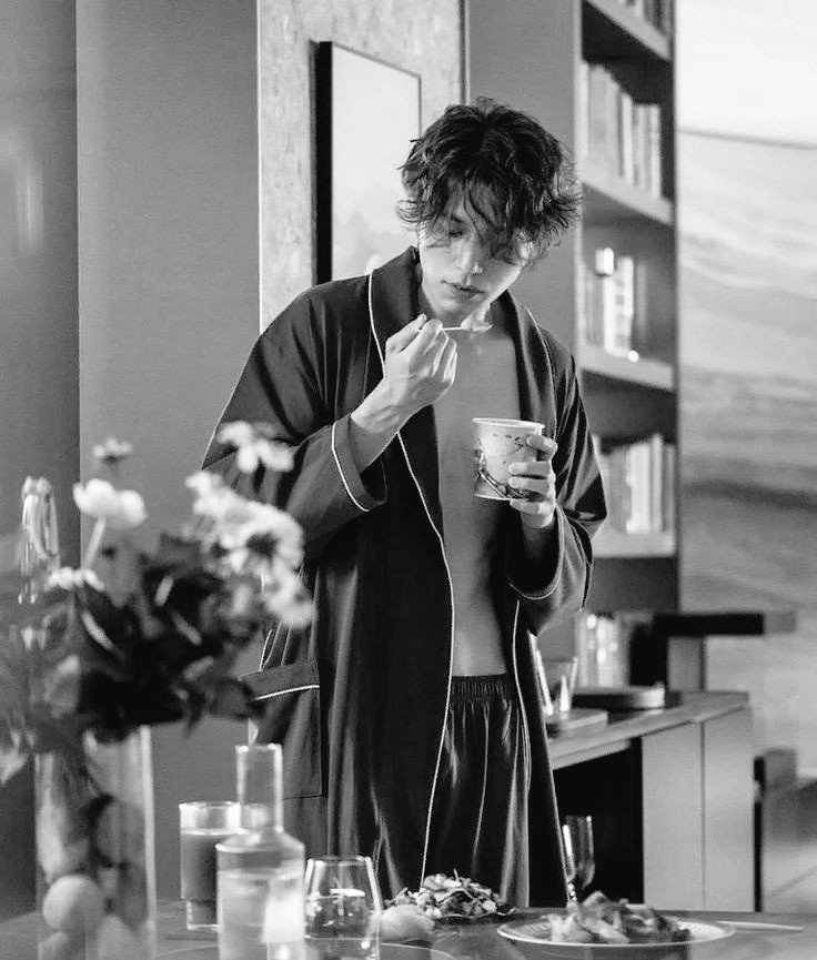 ๐๐๐ ๐๐๐๐ tweet media