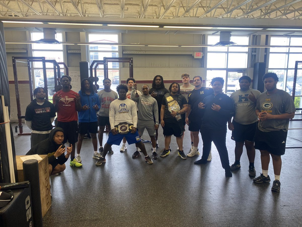 CvilleTigersFB's tweet photo. Repping our roots 🔥🔨

@grayson_fb
@bryanstationfb
@RHS_WarriorsFB
@FCFlyerFootball
@PCHS_Firebirds
@JPIIKnightsFB
@ParkviewFB
@StXTigersFB
@LaVergne_FB
@SGHSAthletics
@GoNewAlbany
@MCFootballCoach
@Newtonboyz_Rams
@StewartsCreekFB
@GHSWaveFootball
@MeadeFB
@TrinityHSFB https://t.co/HybHJLg9VF