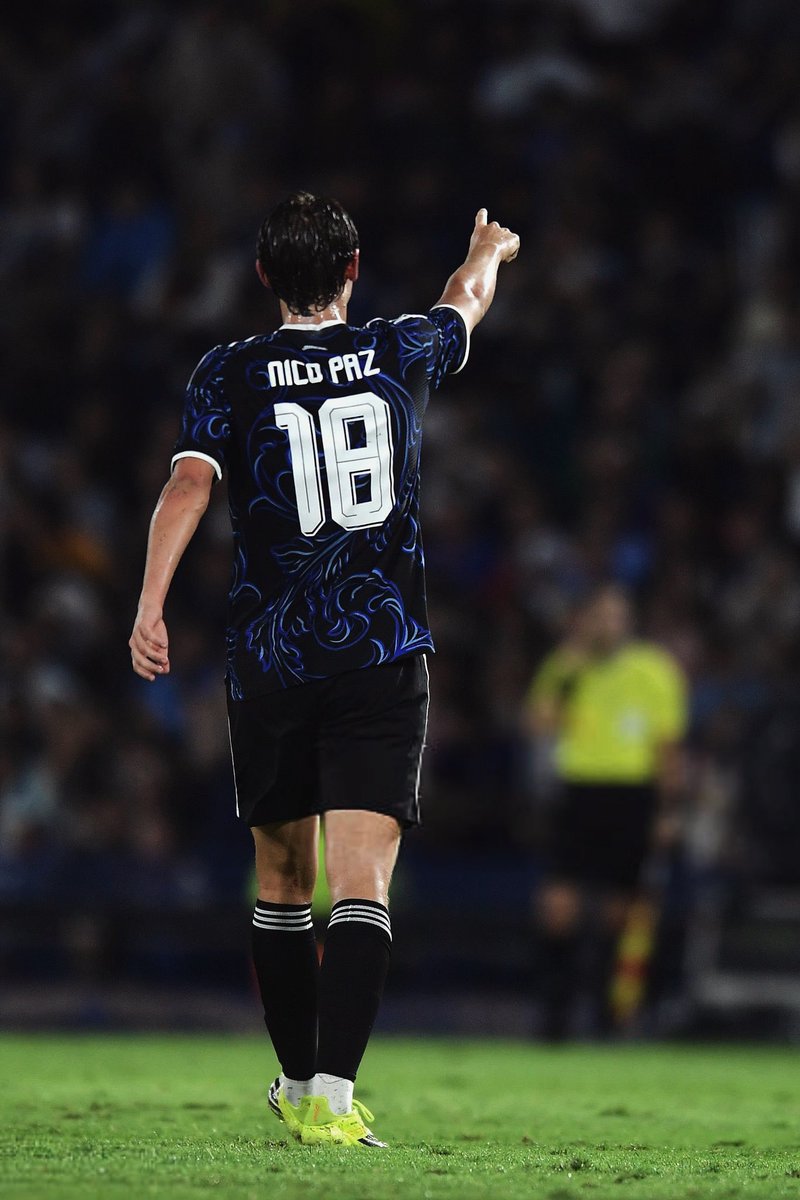 Como 1907 Argentina tweet media