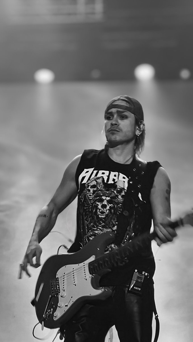 biole 🪬 tweet media