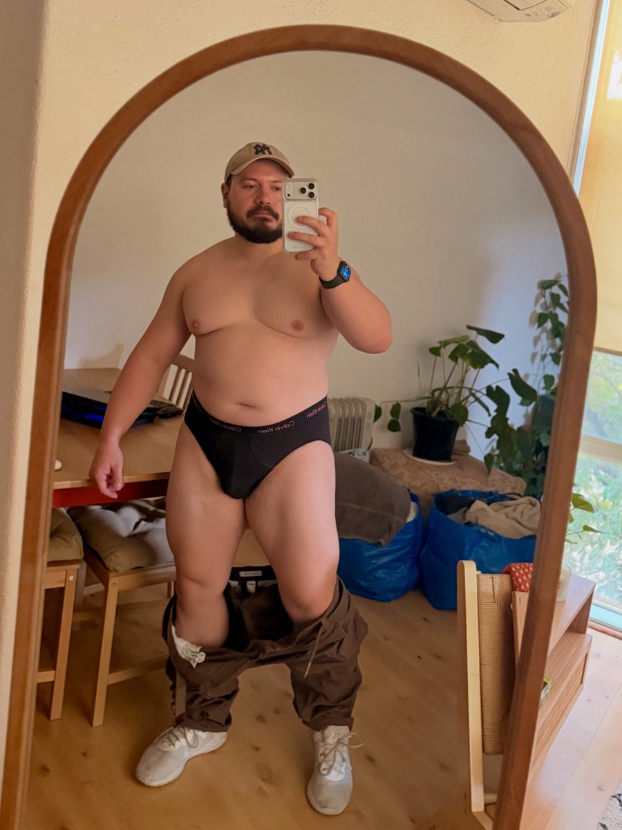 a 🐻 emoji tweet media