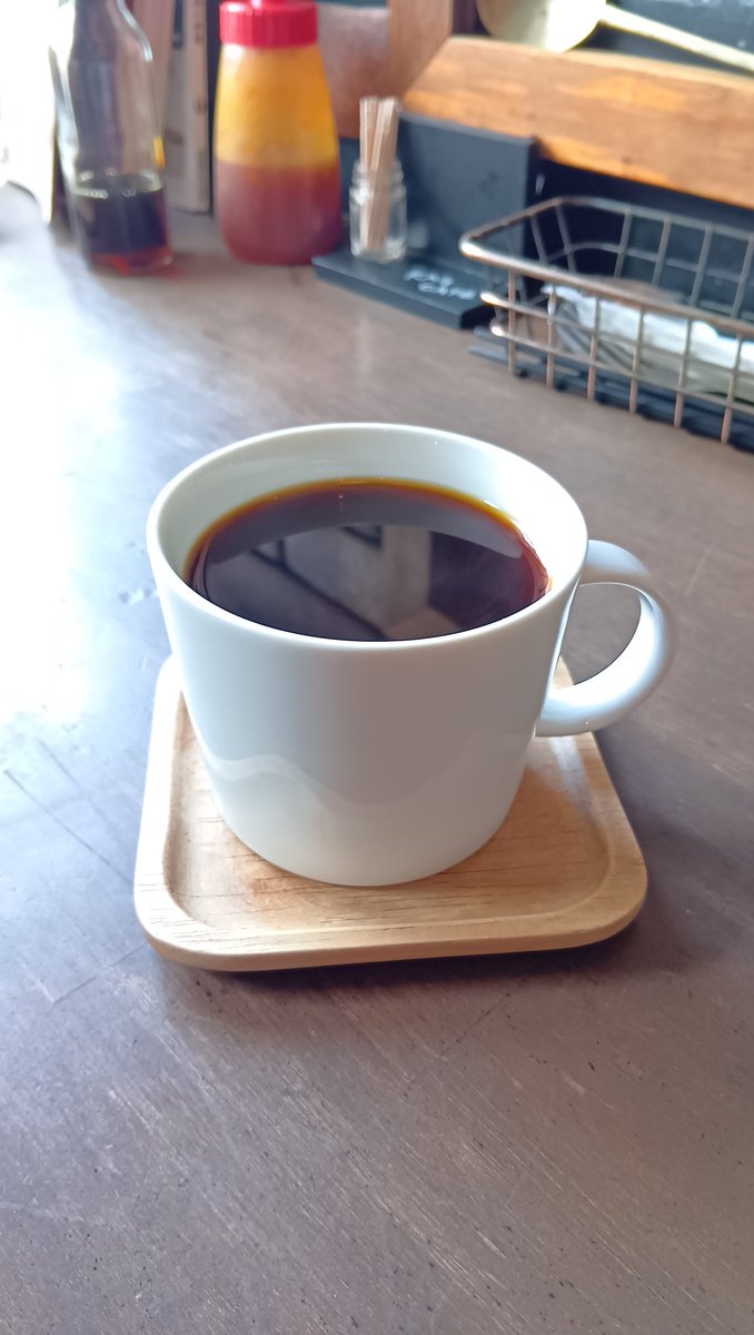 ぱんぷ◆愛はステロイド／サブスタンス／2001年宇宙の旅／恋愛裁判／旅と日々／ウォーフェア／イント… tweet media