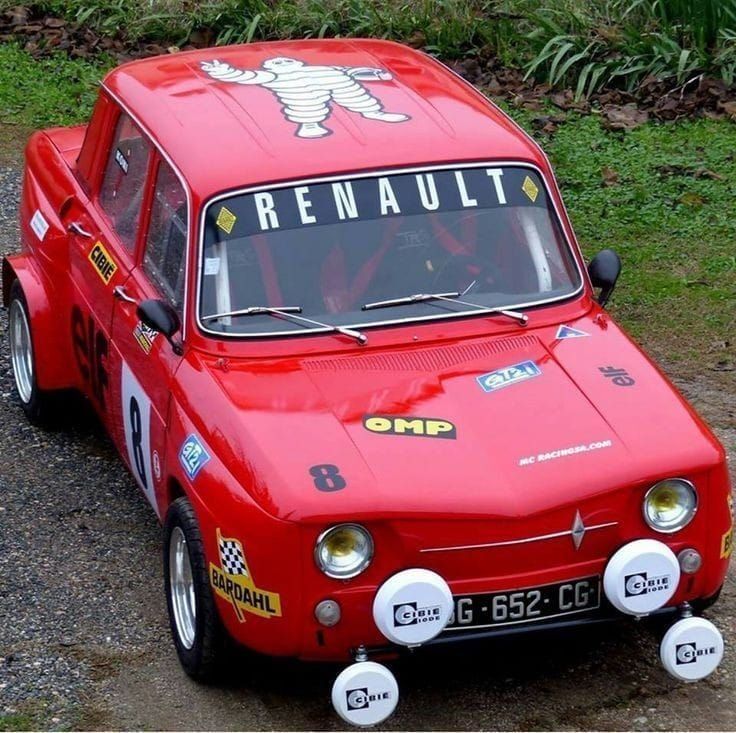 🟦⬜🟥 1969 #Renault R8 #Gordini
