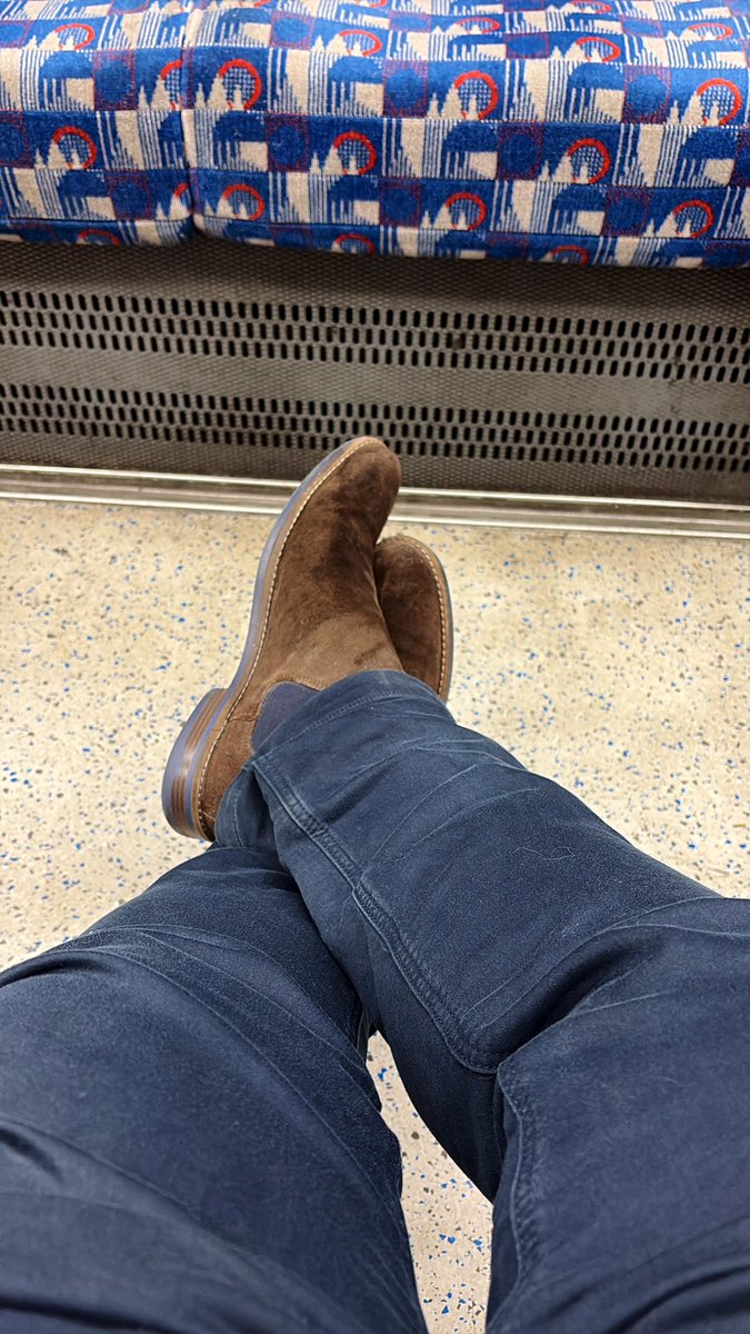 • mind manipulator • tweet media